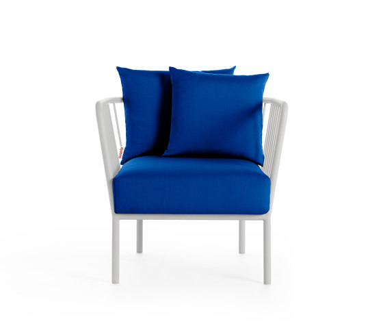 Arp Lounge Chair | Poltrone | Diabla