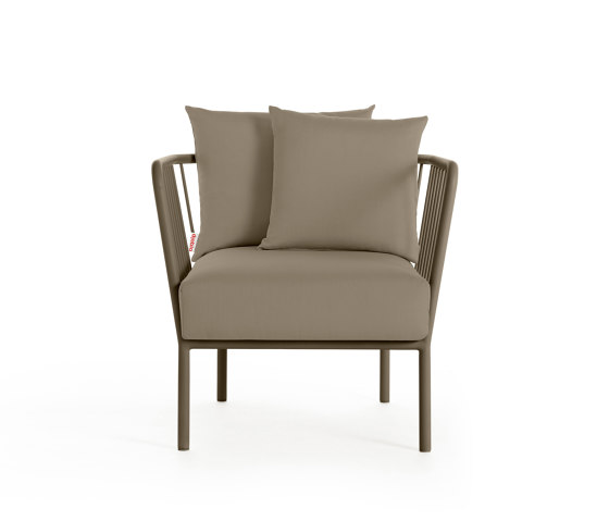 Arp Lounge Chair | Fauteuils | Diabla