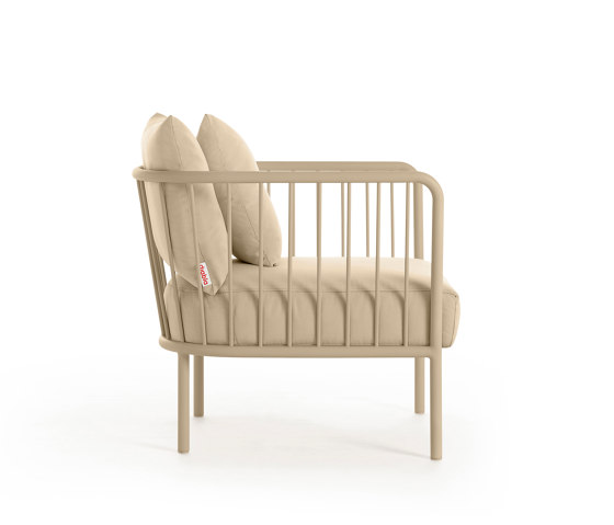 Arp Lounge Chair | Sessel | Diabla