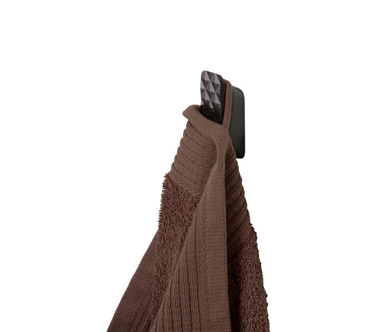 Shift Brushed Metal Black | Towel Hook Medium With Diamond Pattern Brushed Metal Black | Towel rails | Geesa
