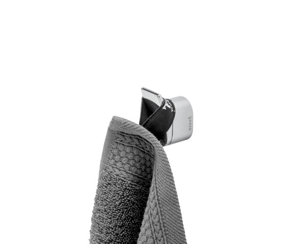 Wynk | Towel Hook Small Chrome | Towel rails | Geesa