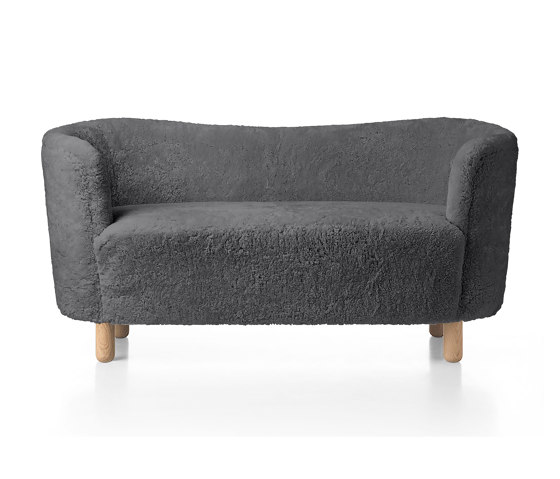 Mingle Sheepskin, Antrachite/Natural Oak | Sofas | Audo Copenhagen