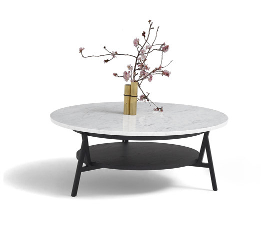 Cradle Beistelltisch - Version mit Tischplatte aus Carrara-Marmor | Couchtische | ARFLEX
