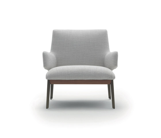 Hug Armchair - Low Backrest Version with walnut Canaletto details | Armchairs | ARFLEX