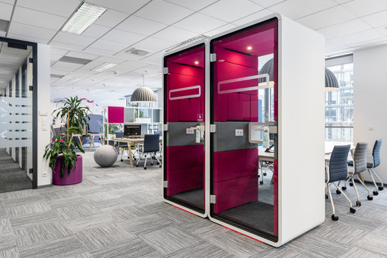 HushPhone | Office Phone Booth | Fuchsia | Telephone booths | Hushoffice
