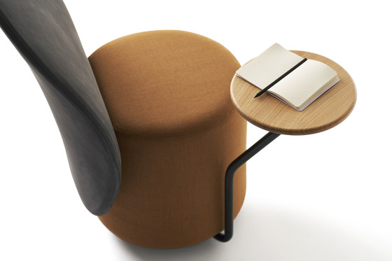 Loomi armchair with table | Chaises | Opinion Ciatti