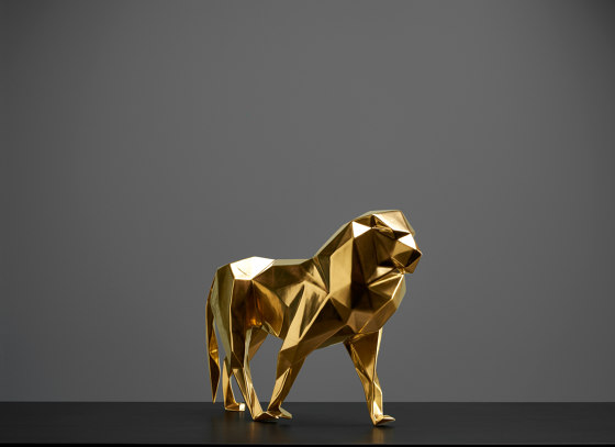 The Lion | The Lion in Gold | Objects | Sygnard