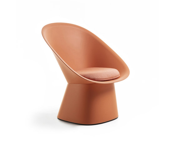 Sensu | Lounge Chair | Armchairs | TOOU