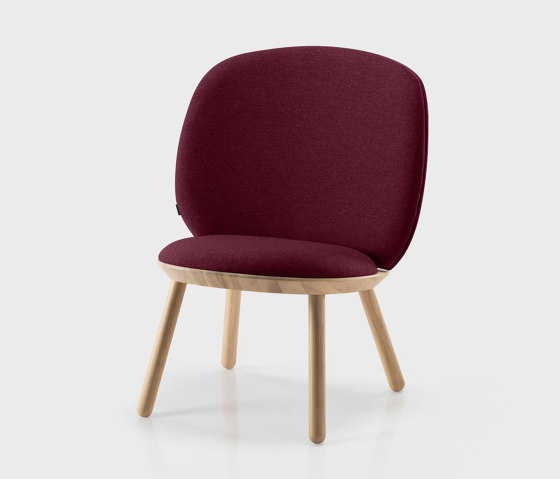 Naïve Low Chair, natural oiled ash frame, bordo Delius Gavi fabric | Poltrone | EMKO PLACE