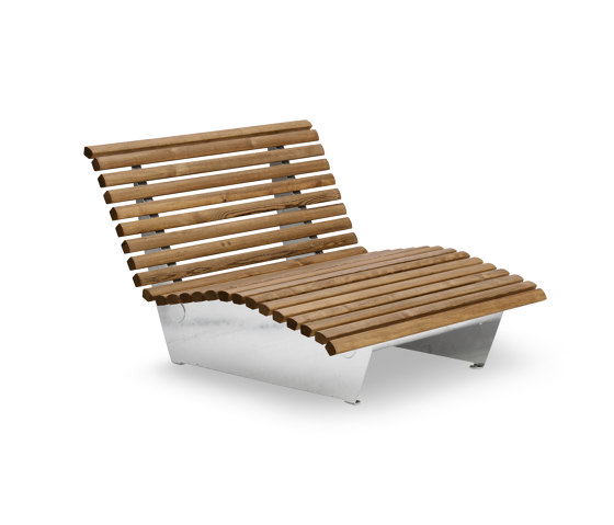 Urban sun bench | Sonnenliegen / Liegestühle | Vestre