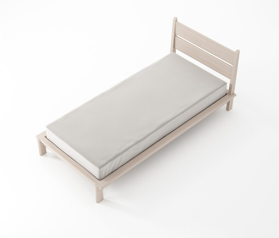 Taku Bed I
SINGLE BED | Camas | Karpenter