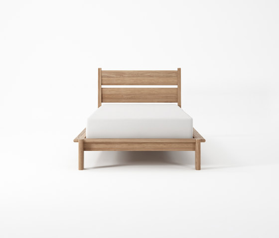 Taku Bed I
SINGLE BED | Lits | Karpenter