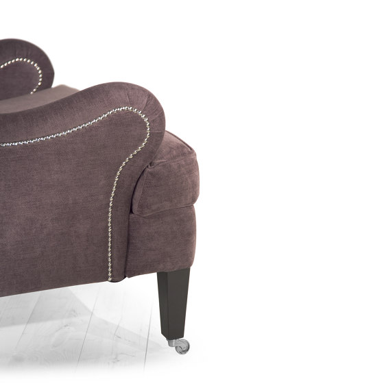 Lily | Armchair | Sessel | Marioni