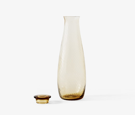 &Tradition Collect | Carafe SC62 Amber | Décanteurs / Carafes | &TRADITION