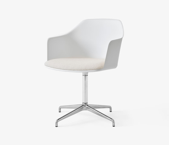 Rely HW39 White Shell w. Karakorum 001 Cushion & Polished Aluminium Base | Chairs | &TRADITION