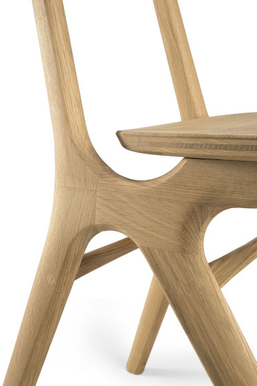 Eye | Oak dining chair | Chaises | Ethnicraft