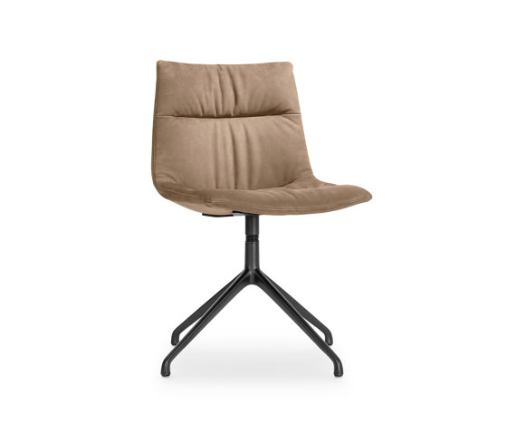 MAREL 4-prong base, glides | Chairs | Girsberger