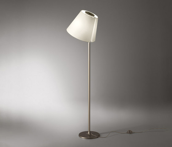 Melampo Stehleuchte | Standleuchten | Artemide