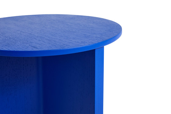 Slit Table Wood | Tavolini alti | HAY