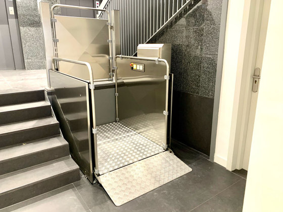 Vertical platform step lift SILVER | Passenger elevators | Vimec Srl