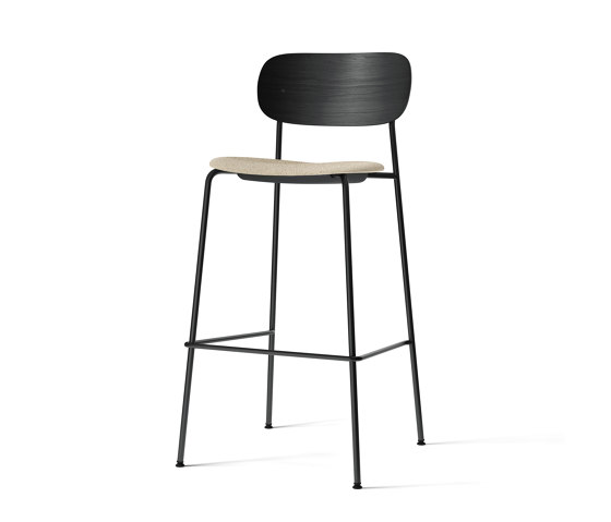 Co Bar Chair, Black Steel | Black Oak / Audo Bouclé 02 | Tabourets de bar | Audo Copenhagen