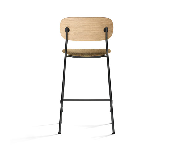 Co Counter Chair, Black Steel | Natural Oak / MENU Bouclé 06 | Sillas de trabajo altas | Audo Copenhagen