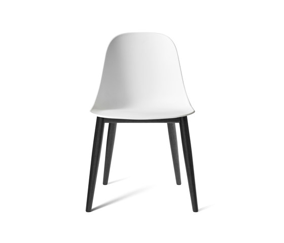 Harbour Side Dining Chair | Black Oak, Light Grey Plastic | Chaises | Audo Copenhagen