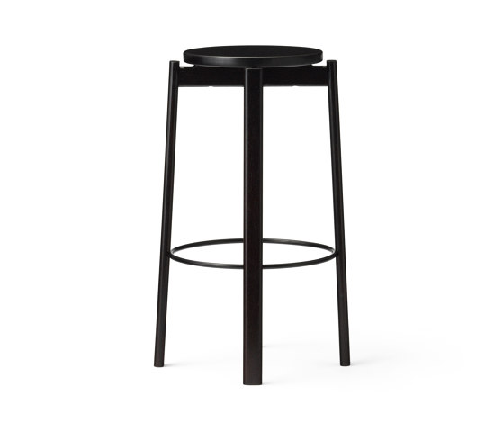 Passage Bar Stool | Dark Lacquered Oak | Bar stools | Audo Copenhagen