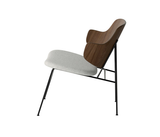 The Penguin Lounge Chair, Black Steel | Walnut / Hallingdal 110 | Fauteuils | Audo Copenhagen