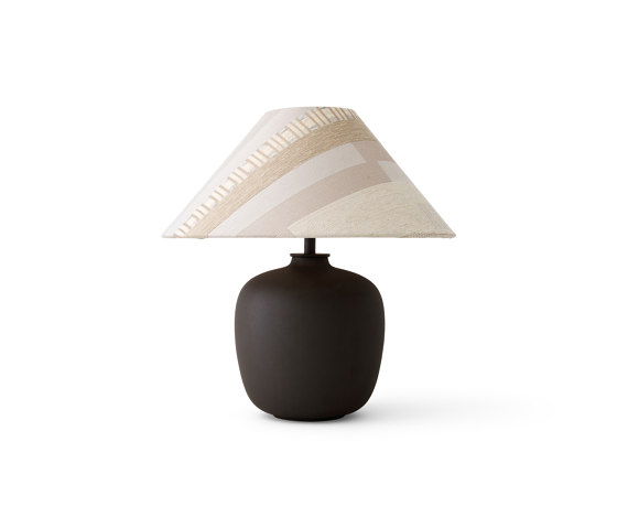 Torso Table Lamp, 37 | Barbelia / Plage De Coquillages | Lámparas de sobremesa | Audo Copenhagen