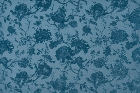 ARTEMIS Cut-Velvet - Cerulean | Tissus de décoration | House of Hackney
