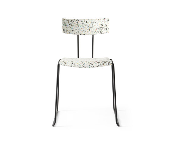 Aveny-T | Chair | Chaises | Montana Furniture