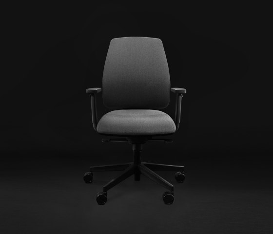 Momo | Chairs | Bejot
