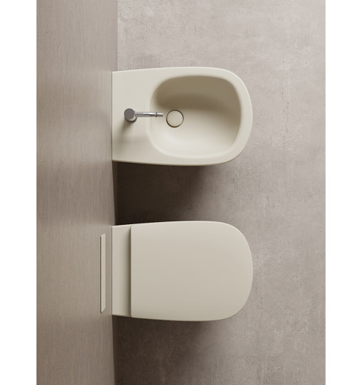 Ovvio - Rimless floor-mounted toilet | WC | NIC Design