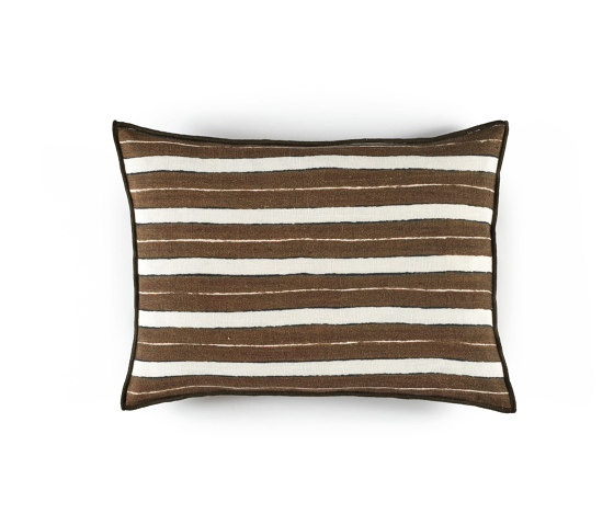 Secret Stripe | CO 206 67 02 | Cushions | Elitis