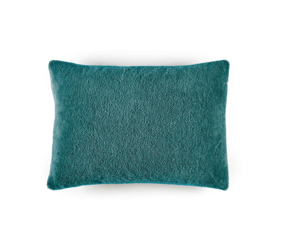 Wool plush | CO 215 49 02 | Cushions | Elitis