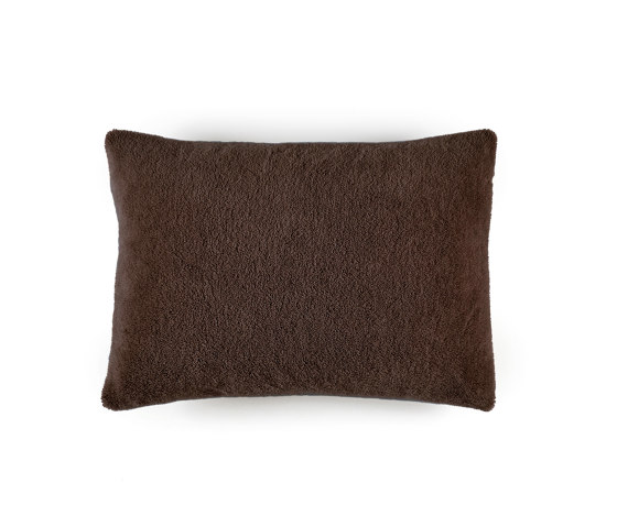 Wool plush | CO 215 76 02 | Cushions | Elitis