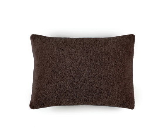 Wool plush | CO 220 76 02 | Cushions | Elitis