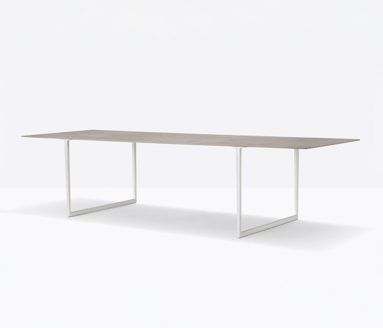 Toa table outdoor | Dining tables | PEDRALI