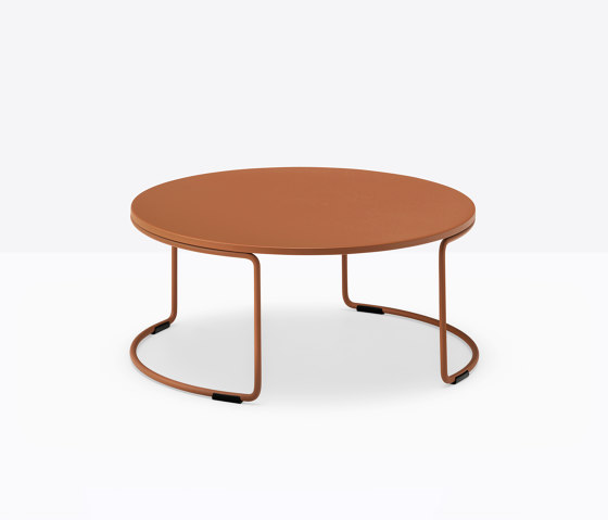 Circuit CRTD_59X25 | Coffee tables | PEDRALI