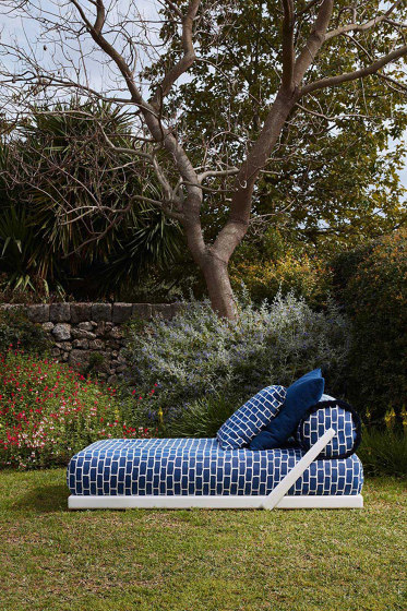 Sunset Roll Bed | Chaise longues | Exteta