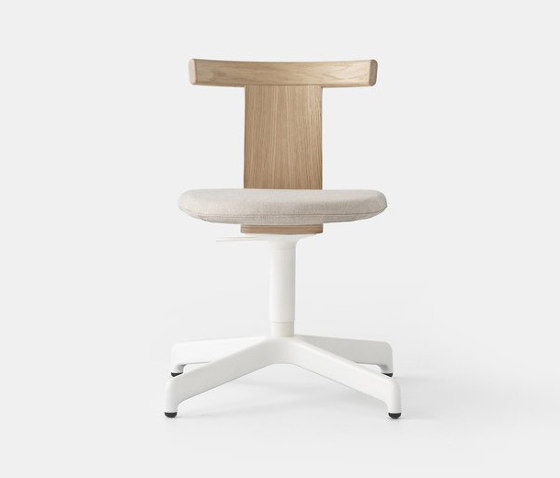 Jiro Swivel Chair Natural - White Base - Upholstered | Chaises | Resident