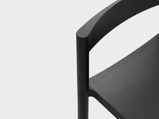 Pier Stool Counter Height - Black | Bar stools | Resident
