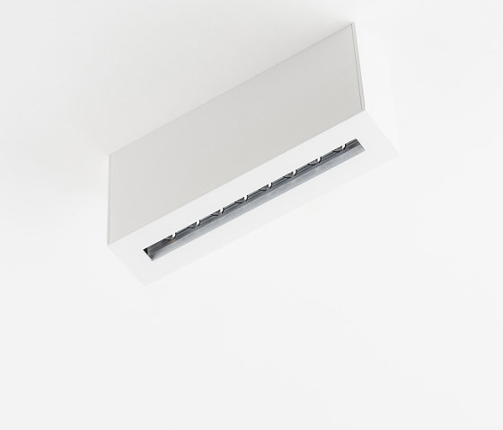 WHITE LINE SLOT SMALL | Lampade plafoniere | PVD Concept