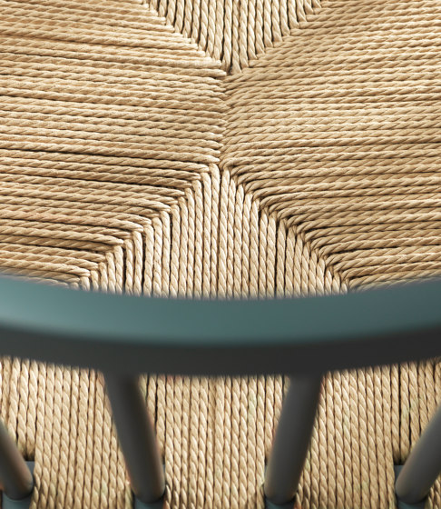 J80 Chair by Jørgen Bækmark | Stühle | FDB Møbler