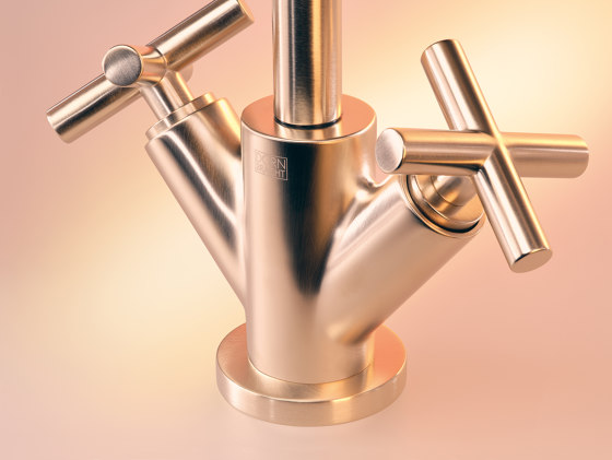 Tara. - Single-hole basin mixer with pop-up waste - Champagne (22kt) | Robinetterie pour lavabo | Dornbracht