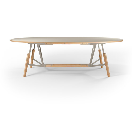 Stammtisch oval table, plywood tabletop | Dining tables | Quodes