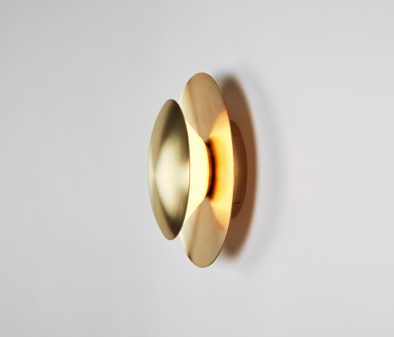 Bell Sconce 02 (Unlacquered Brass) | Appliques murales | Roll & Hill