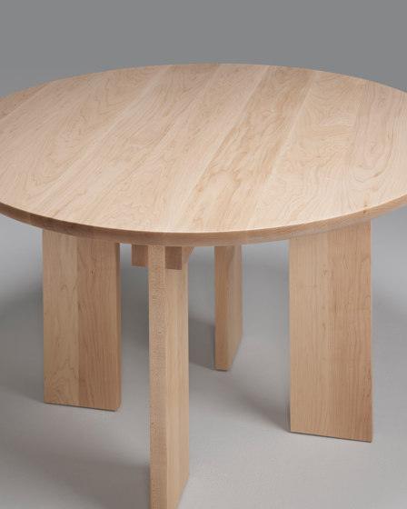 Chapter Table - 50 inch (Hard Maple) | Tavoli pranzo | Roll & Hill