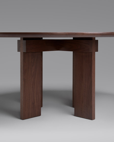 Chapter Table - 60 inch (Black Walnut) | Mesas comedor | Roll & Hill